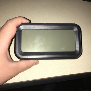 Digital alarm clock snooze light with batteries